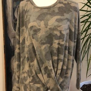 NWT Soft Gray Camouflage Long Sleeved Pullover